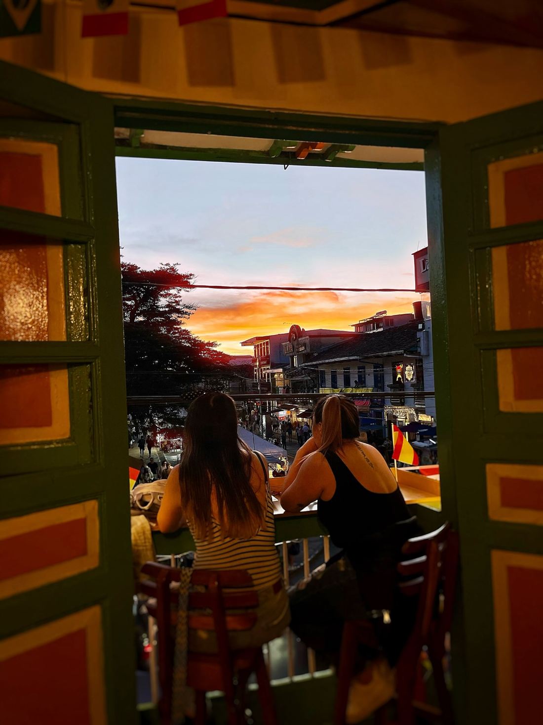 Atardecer sobre el parque de Circasia visto desde los balcones de Santuario